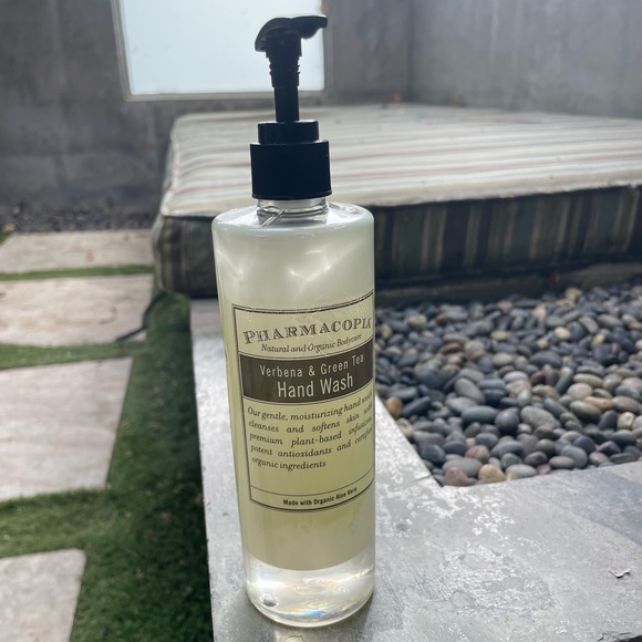 Exclusive - Pharmacopia Verbana and Green Tea Hand Wash - Picture 12 of 13